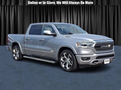 Used 2024 RAM 1500 Limited w/ Body Color Bumper Group