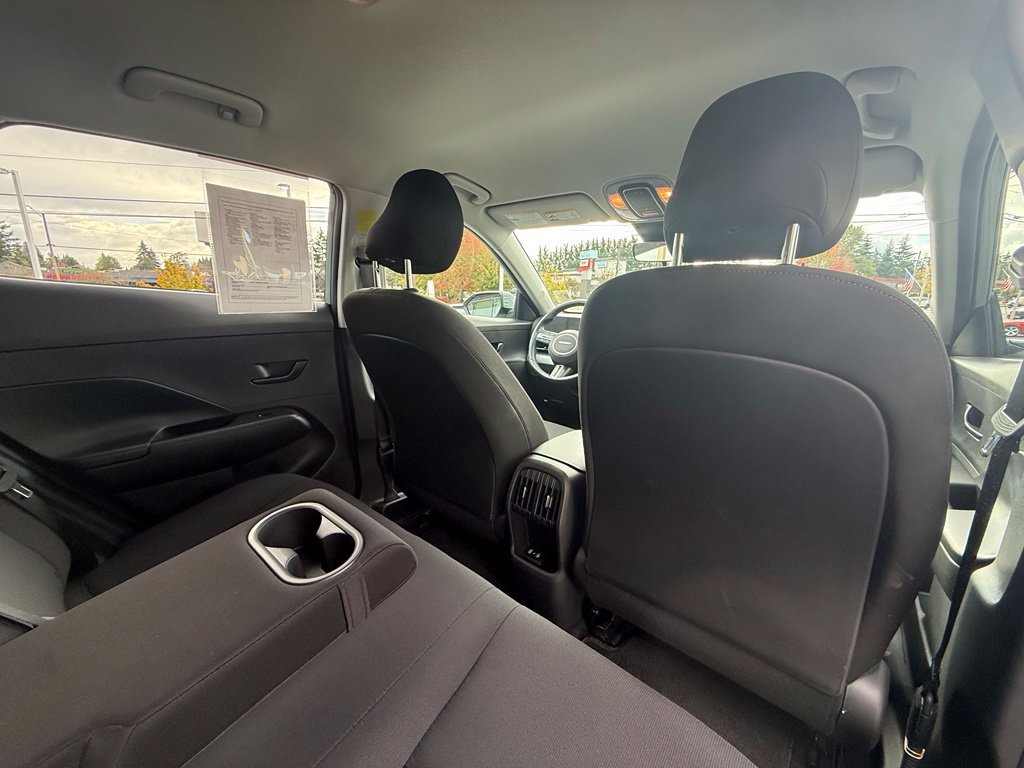 Certified 2024 Hyundai Kona SEL FWD image 17