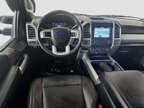 Used 2017 Ford F350 Lariat w/ Lariat Ultimate Package AWD/4WD image 17