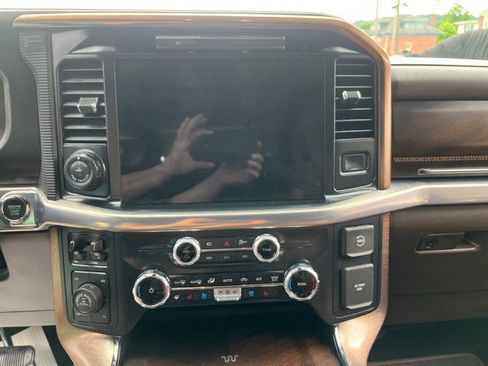 Used 2025 Ford F150 King Ranch AWD/4WD image 36