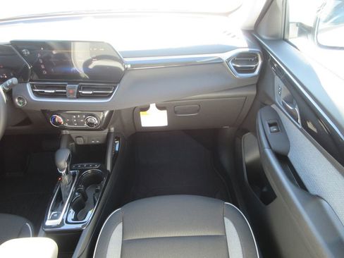 New 2026 Chevrolet TrailBlazer LT w/ LT Cold Weather Package image 16