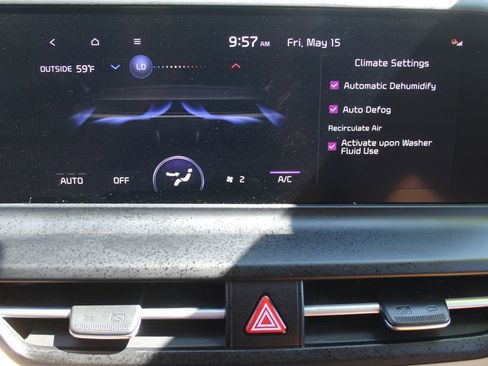 Certified 2024 Kia Seltos EX FWD image 44