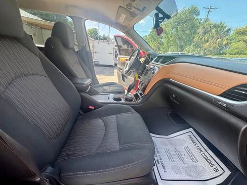 Used 2014 Chevrolet Traverse LT w/ All-Star Edition image 18