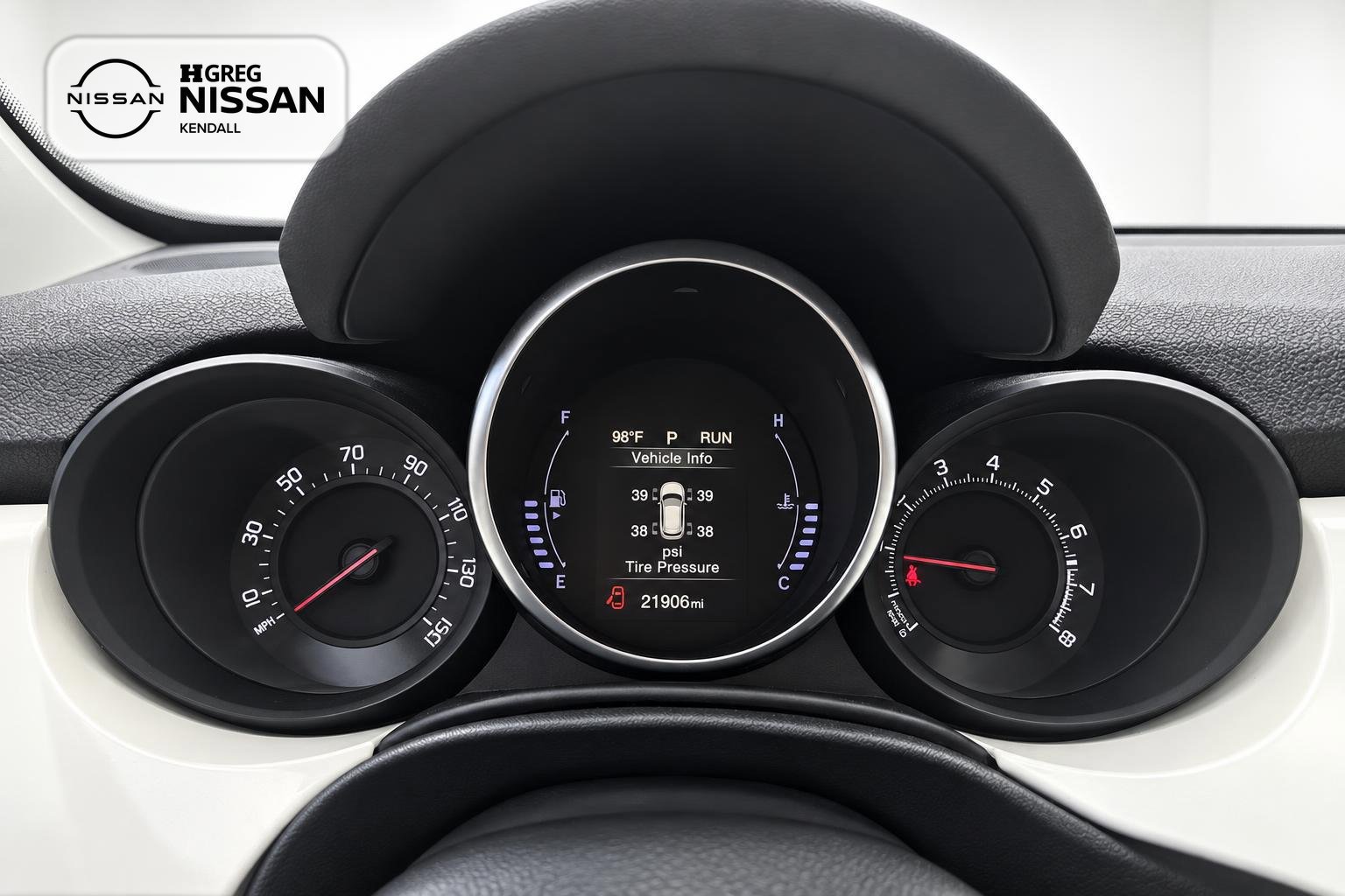 Used 2018 FIAT 500X Lounge w/ Lounge Premium Package (FWD) image 8