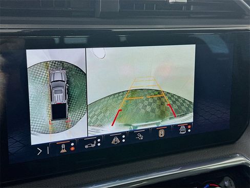 Used 2024 GMC Sierra 1500 Denali w/ Technology Package image 20