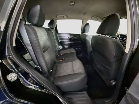 Used 2020 Nissan Rogue SV AWD/4WD image 27