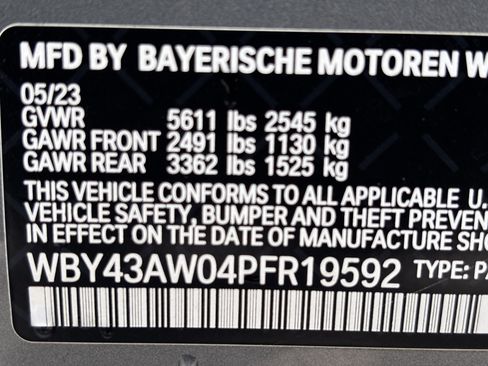 Used 2023 BMW i4 eDrive35 w/ Premium Package RWD image 32