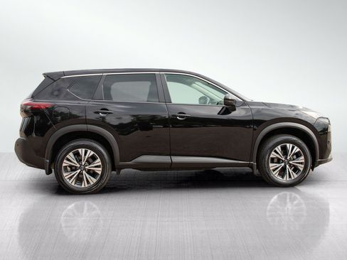 Used 2022 Nissan Rogue SV AWD/4WD image 6