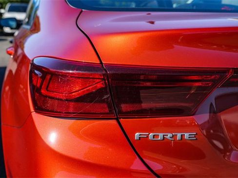 Certified 2023 Kia Forte LXS w/ LXS Technology Package image 9