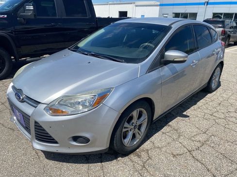 Used 2014 Ford Focus SE FWD image 1