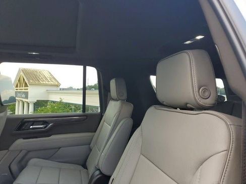 New 2026 GMC Yukon XL Elevation w/ Elevation Premium Package AWD/4WD image 10