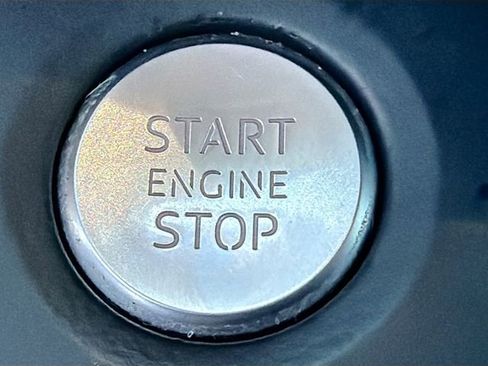 Used 2021 Audi Q5 Premium w/ Convenience Package image 35