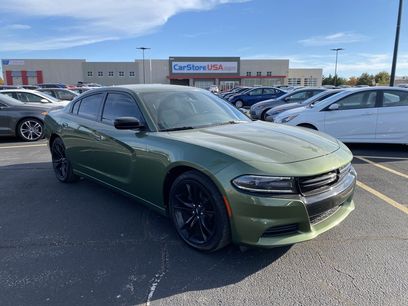 Used 2018 Dodge Charger SXT w/ Blacktop Package