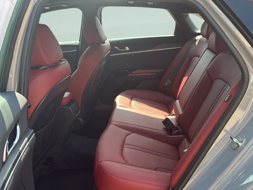 New 2026 Kia K5 GT-Line w/ GT-Line Premium Package FWD image 24