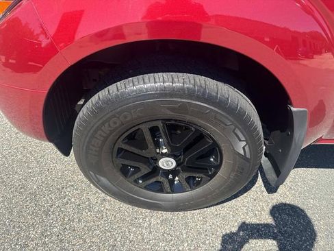 Used 2019 Nissan Frontier SV image 35