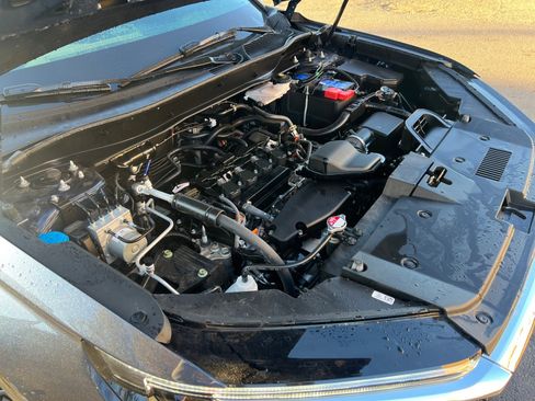 Used 2024 Honda CR-V EX-L image 35
