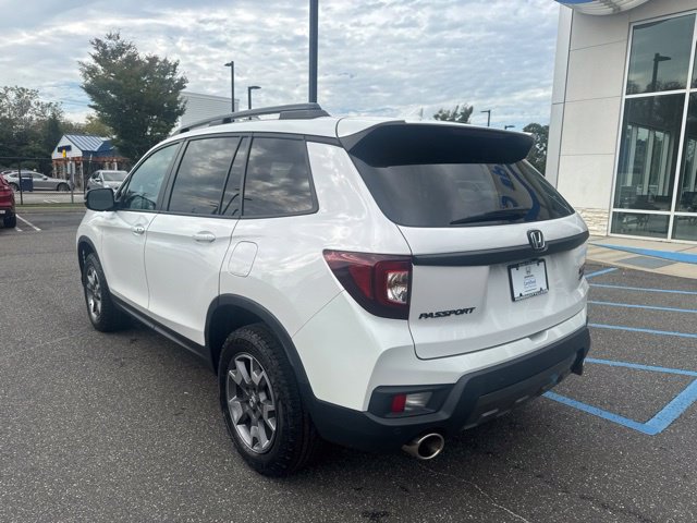 Used 2023 Honda Passport TrailSport image 6