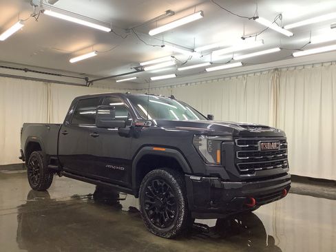 New 2026 GMC Sierra 2500 AT4 w/ AT4 Premium Plus Package image 4
