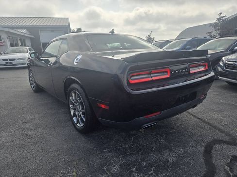 Used 2017 Dodge Challenger GT w/ Driver Convenience Group AWD/4WD image 7