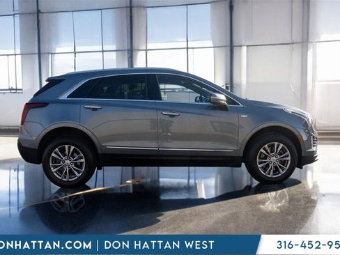 Used 2022 Cadillac XT5 Premium Luxury w/ LPO, Floor Liner Package image 35