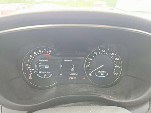 Used 2017 Lincoln MKC Premiere FWD image 10