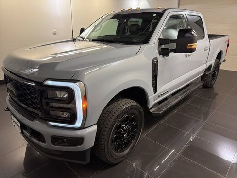 New 2026 Ford F250 Lariat w/ Black Appearance Package AWD/4WD image 3