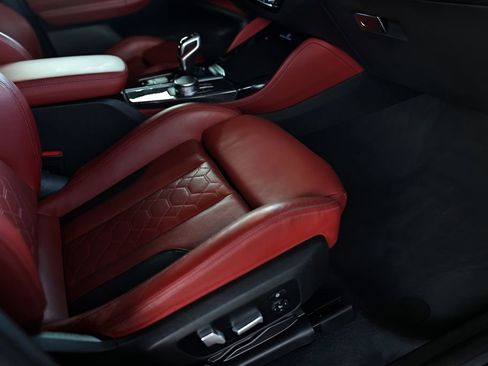 Used 2020 BMW X4 M w/ Executive Package image 75