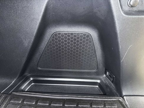 Used 2024 Honda Pilot Elite image 27