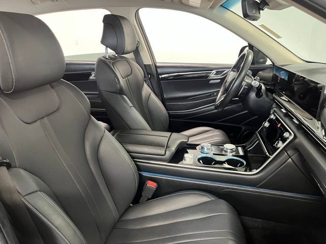 Used 2025 Genesis GV80 2.5T Standard AWD/4WD image 10