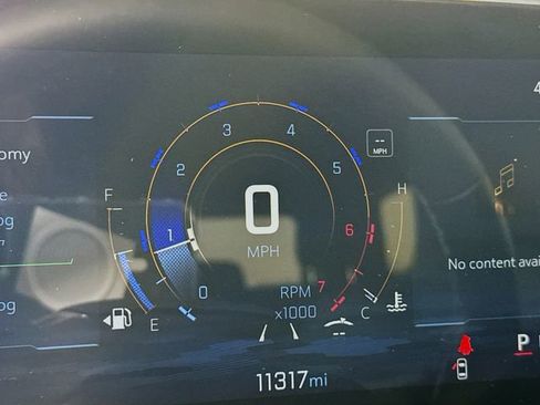 Used 2026 Chevrolet Equinox LT image 13