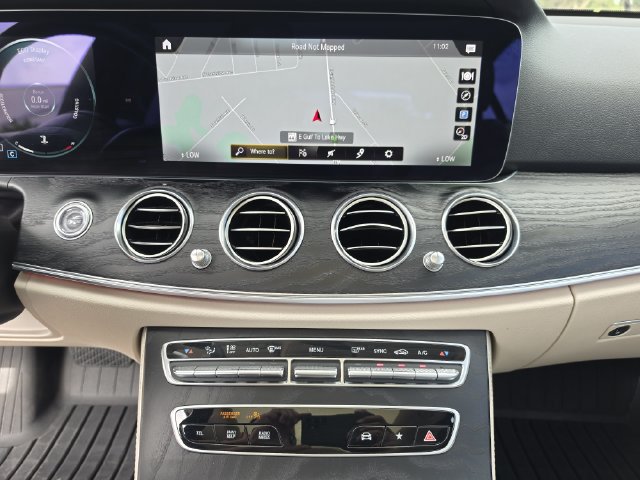 Used 2021 Mercedes-Benz E 350 Sedan image 24