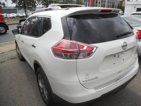 Used 2015 Nissan Rogue SL w/ SL Premium Package AWD/4WD image 4