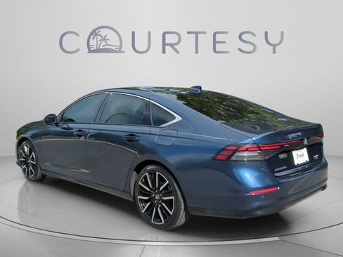 Certified 2024 Honda Accord Touring image 5