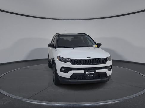 Used 2026 Jeep Compass Limited w/ Sun, Sound & Navigation Group AWD/4WD image 5