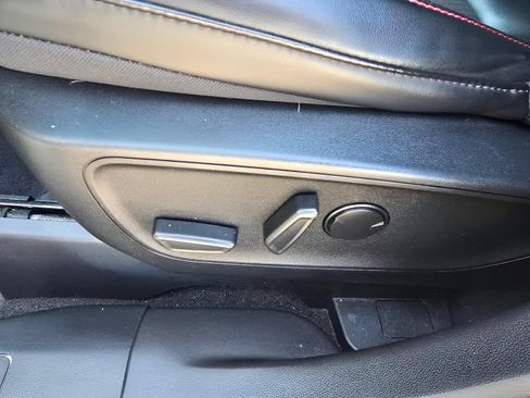 Used 2023 Ford Escape ST-Line Select AWD/4WD image 16