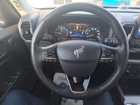 Used 2023 Ford Bronco Sport Outer Banks w/ Tech Package AWD/4WD image 15