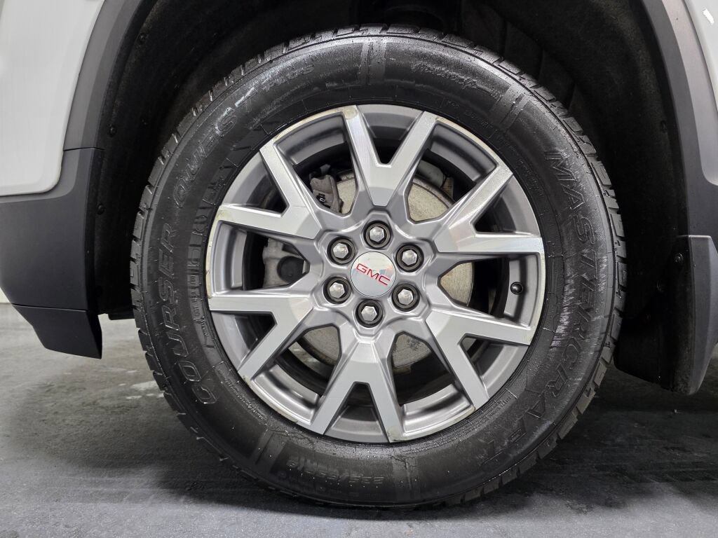 Used 2022 GMC Acadia SLT w/ Preferred Package AWD/4WD image 5