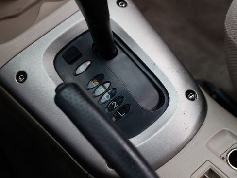 Used 2002 Toyota RAV4 2WD image 31