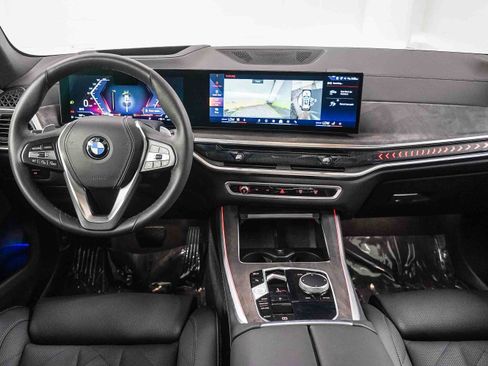 Used 2026 BMW X5 sDrive40i w/ Premium Package RWD image 12