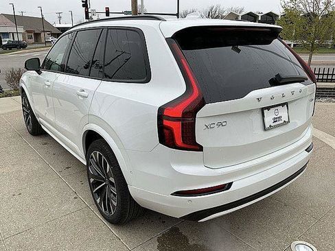 New 2026 Volvo XC90 T8 Ultra w/ Lounge Package AWD/4WD image 10