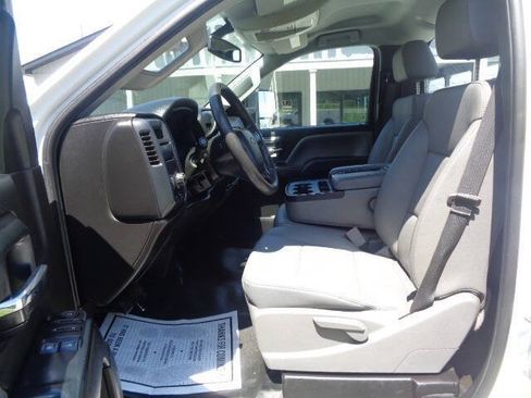 Used 2018 Chevrolet Silverado 3500 W/T RWD image 11