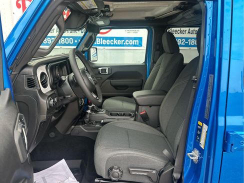 New 2026 Jeep Wrangler Sport image 25