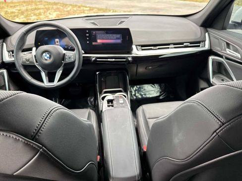 Used 2025 BMW X1 xDrive28i w/ Convenience Package AWD/4WD image 19
