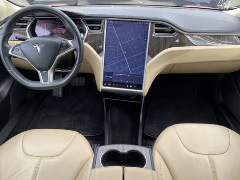 Used 2013 Tesla Model S Performance image 16