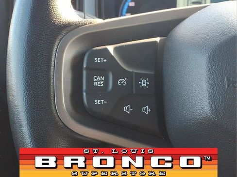 Used 2023 Ford Bronco Big Bend image 13