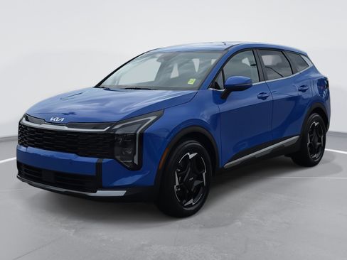 New 2026 Kia Sportage EX image 1