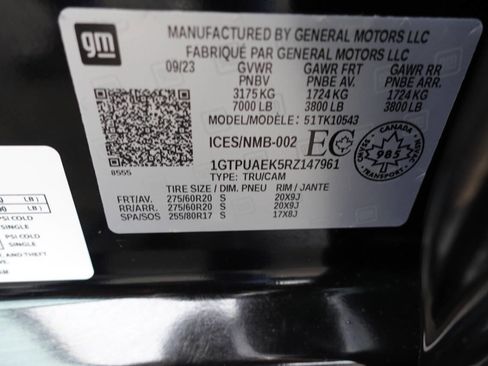 Used 2024 GMC Sierra 1500 Pro w/ Graphite Edition image 18