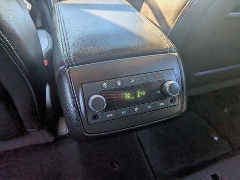 Used 2017 GMC Acadia Limited SLT image 20