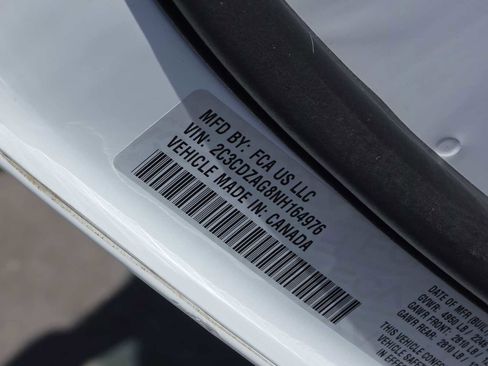 Used 2022 Dodge Challenger SXT image 24