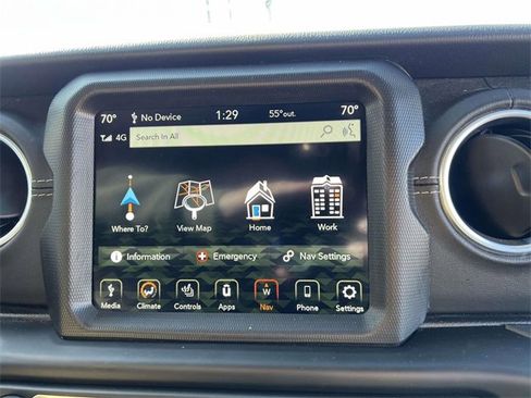 Used 2022 Jeep Wrangler Unlimited Sahara w/ Cold Weather Group image 27